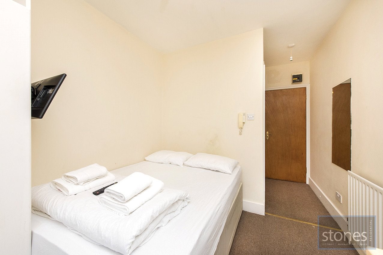 Flat Belsize Park in Greater London