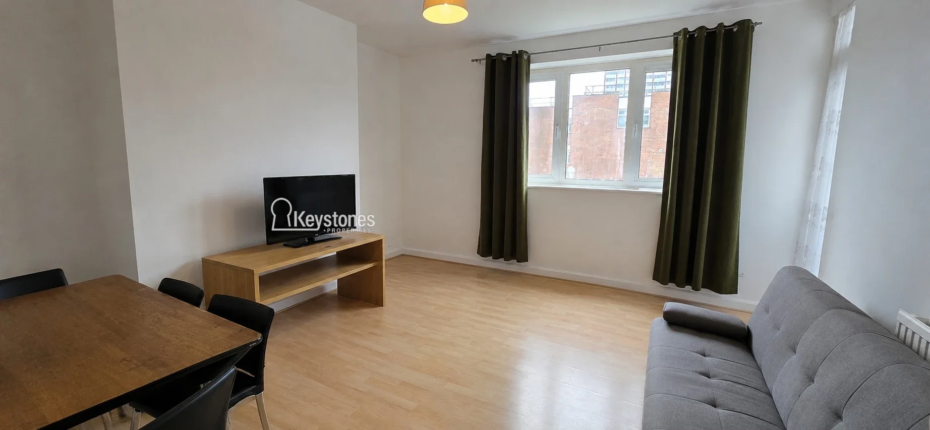 Flat Canrobert Street in Greater London