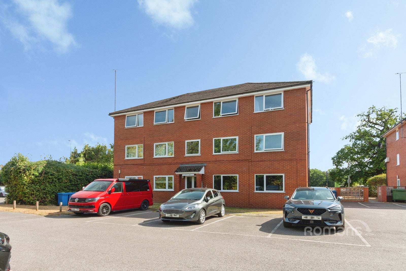 Flat Buxted Court in Buxted