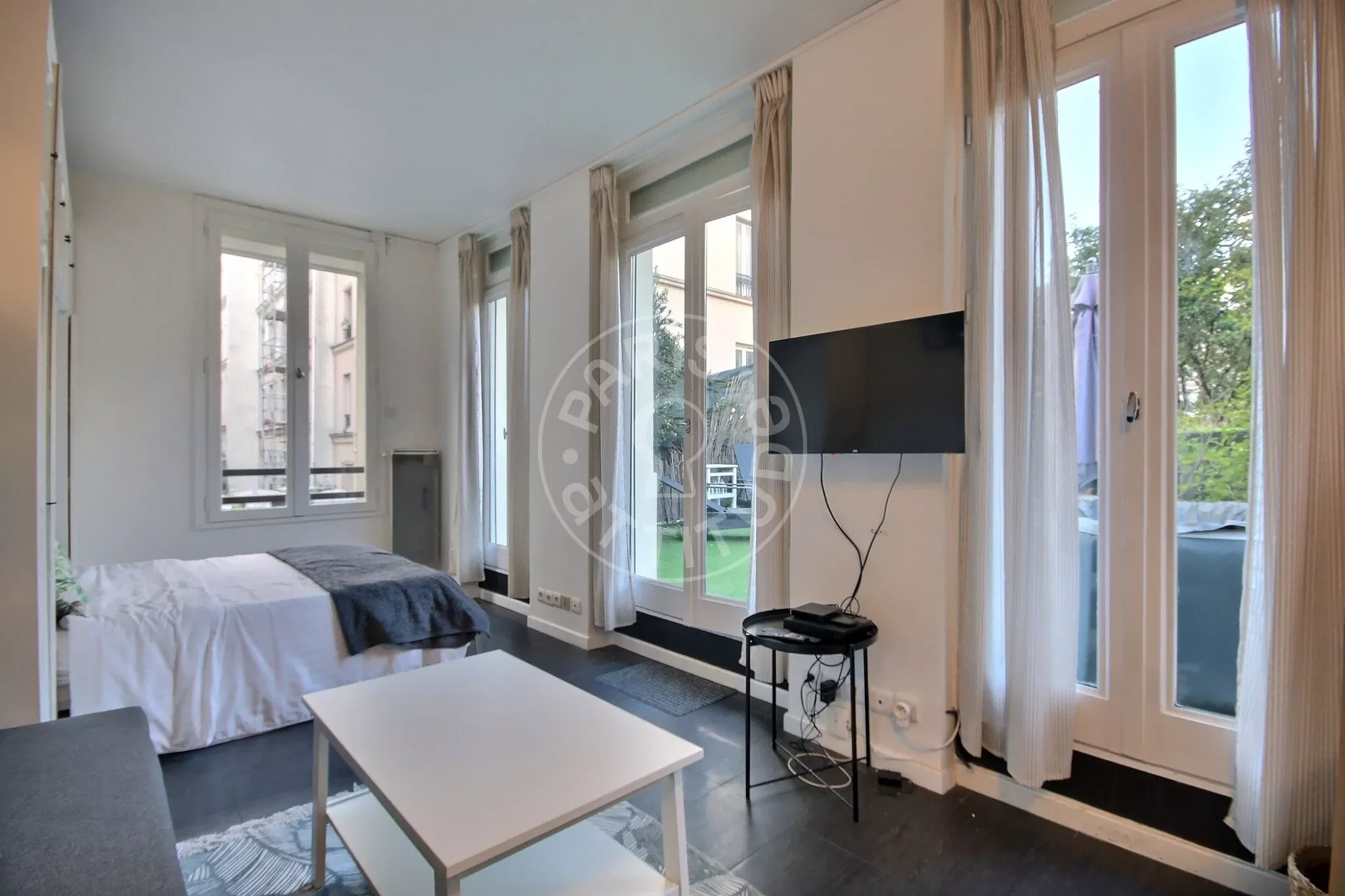 Flat Rue des Batignolles in Paris