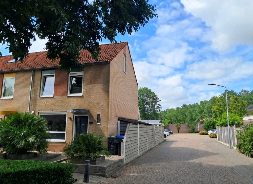 Huis Prins Bernhardlaan 65 in Middelharnis