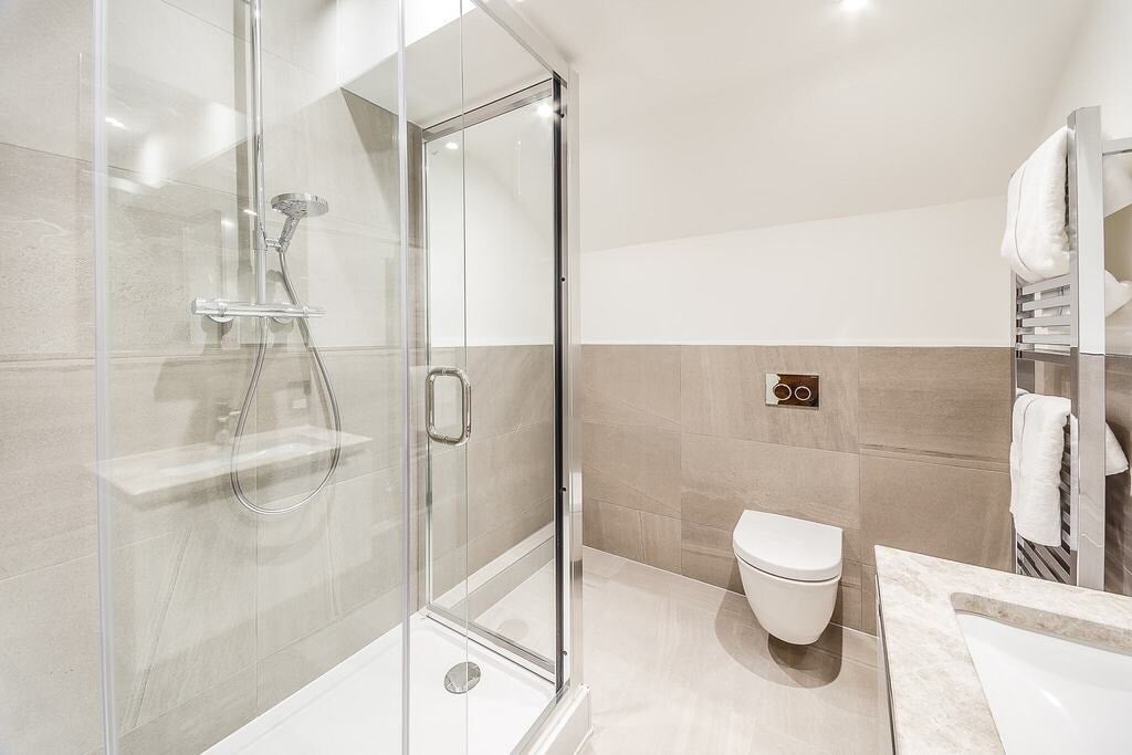 Flat Rainville Road in Greater London