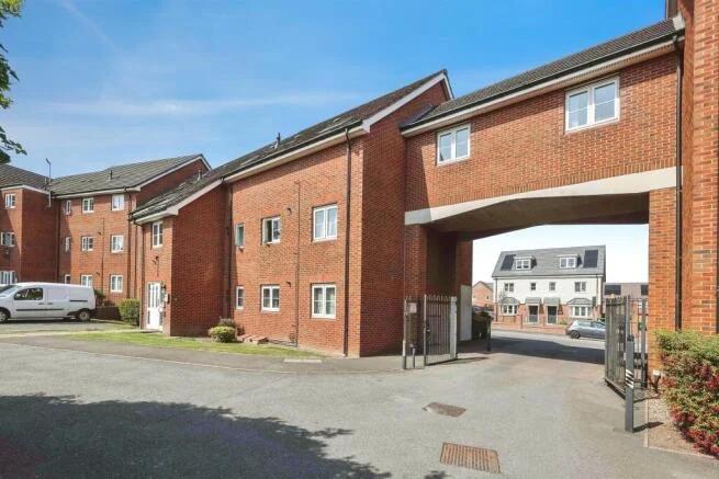 Flat Pinfold Street in Sandwell