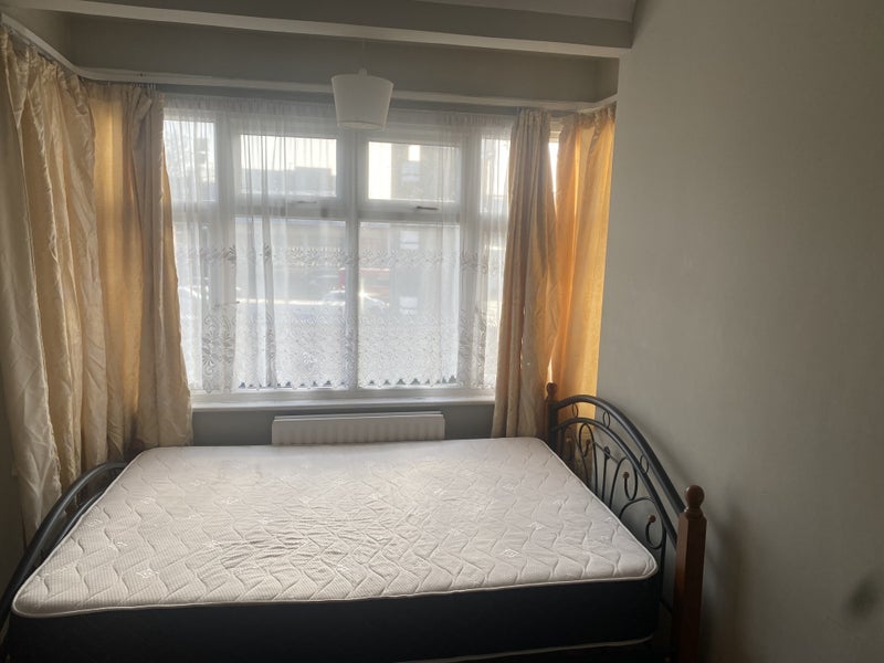 Room The Green in Greater London
