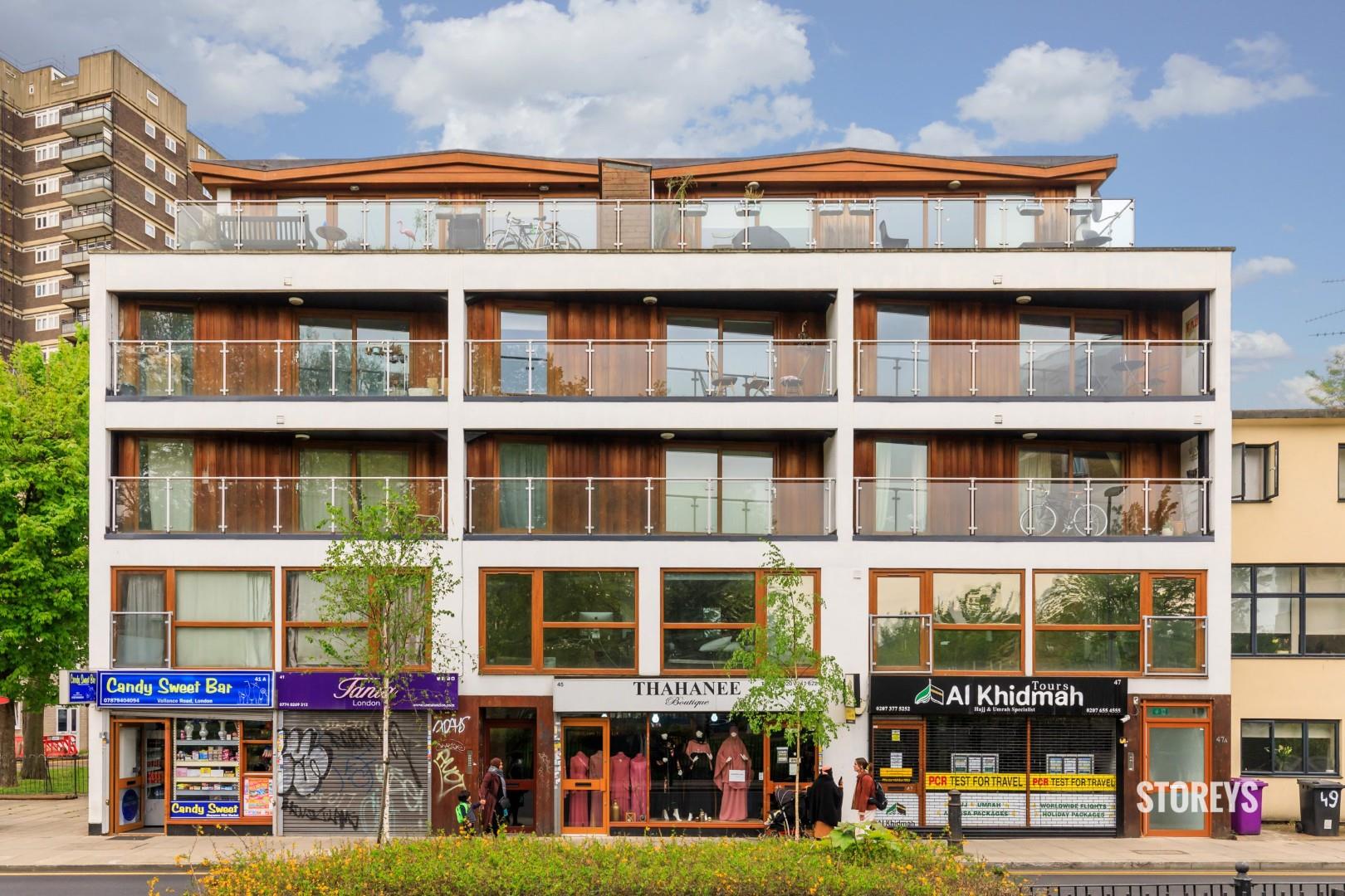 Flat Vallance Road in Greater London
