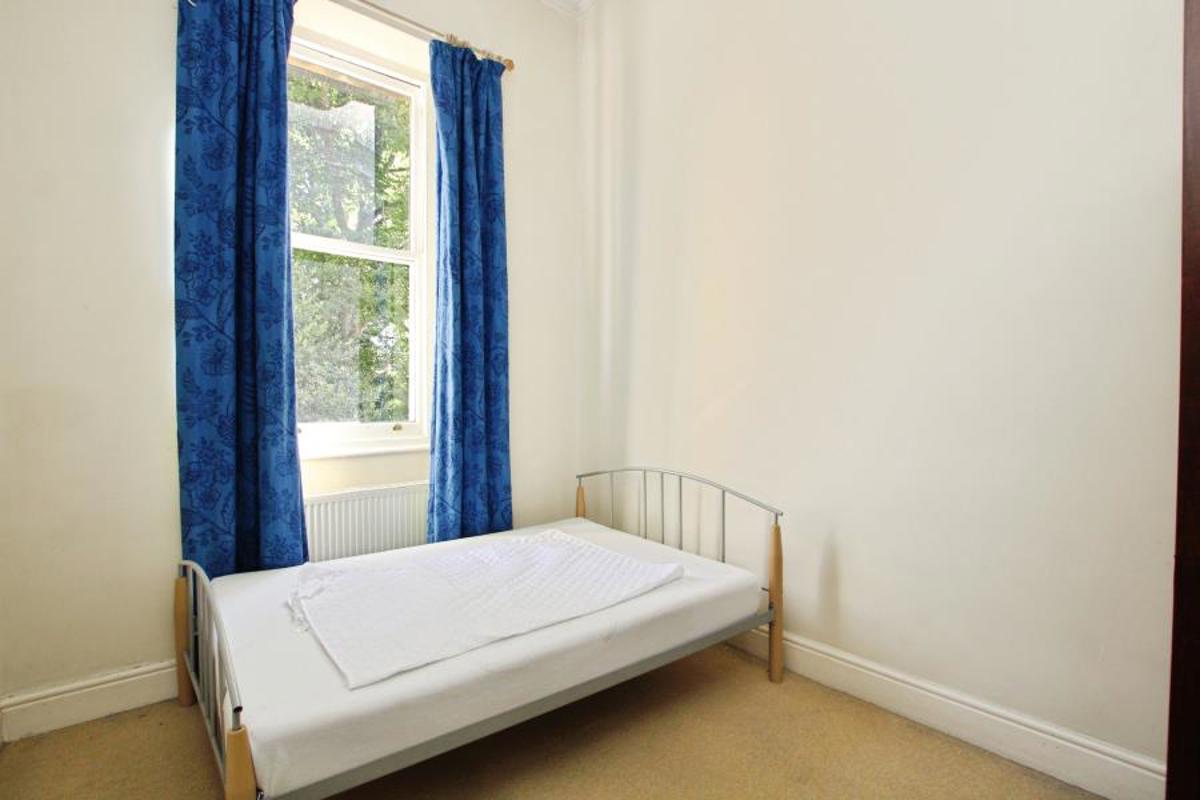 Flat Pembroke Road in Bristol
