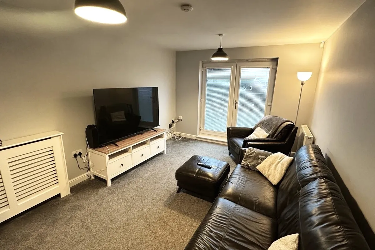 Flat Leatham Avenue in Rawmarsh