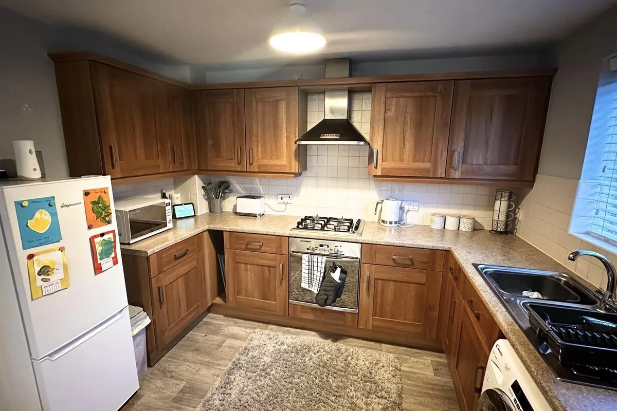 Flat Leatham Avenue in Rawmarsh