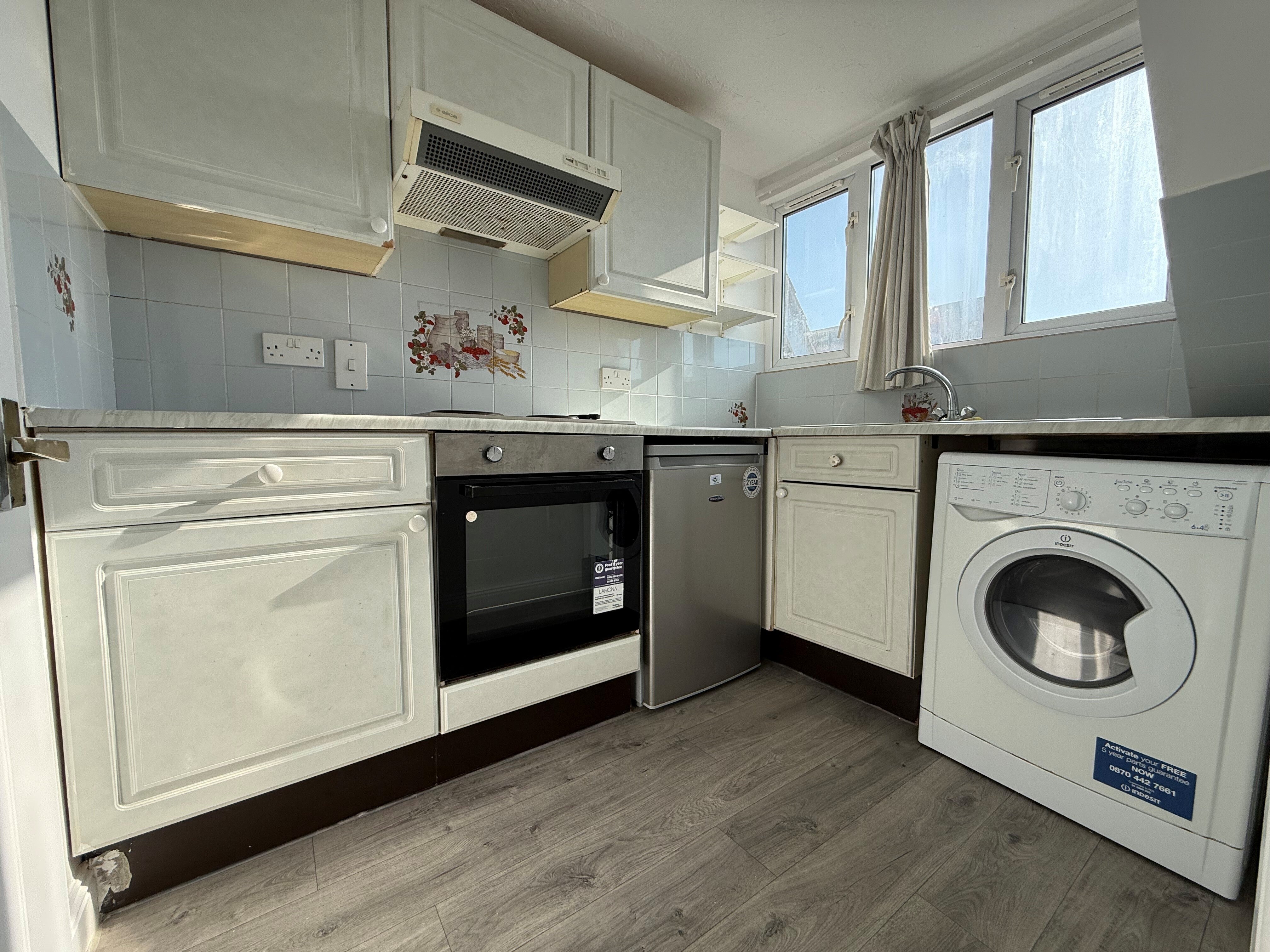 Flat Landguard Road in Southampton