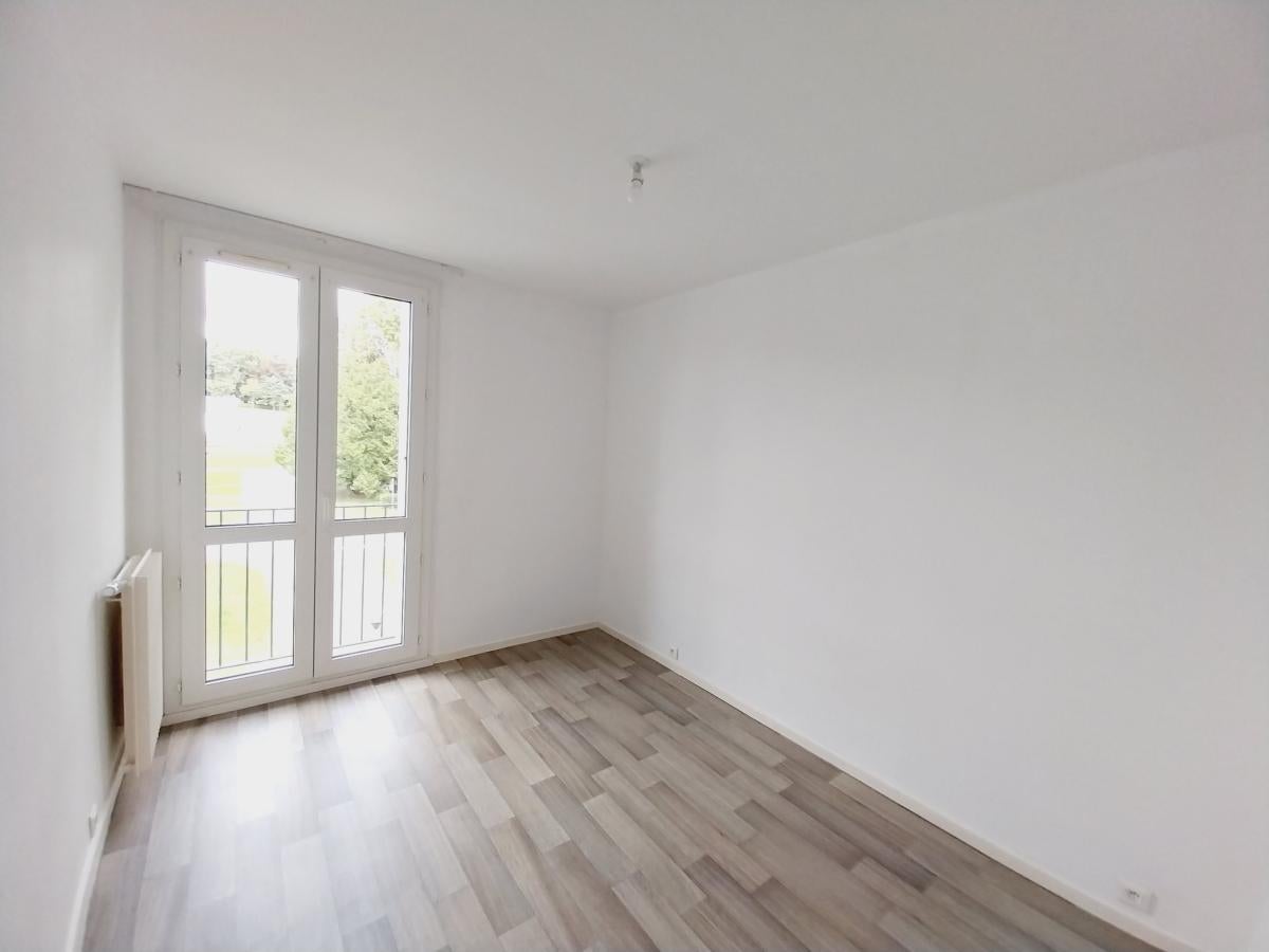 Flat Rue de Chateaubriant in Bellevue