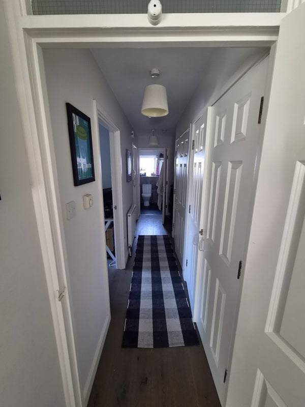 Room Darwen Place in Greater London