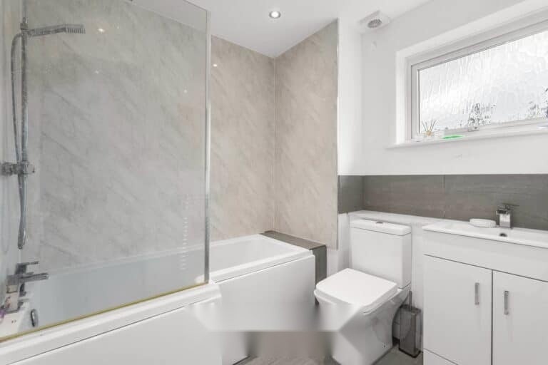 Flat Ridgmont Road in St Albans