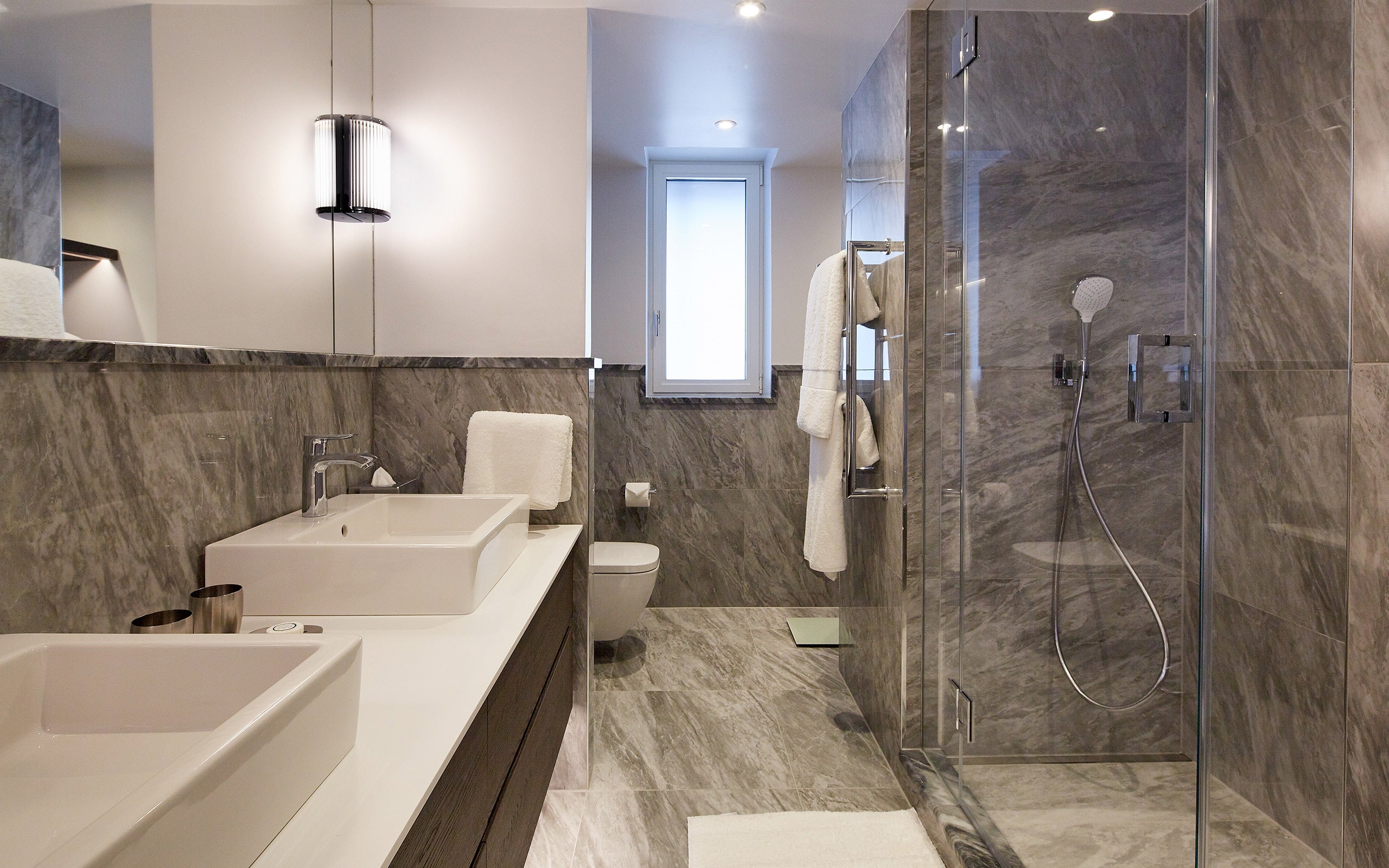 Flat Ashburn Place in Greater London