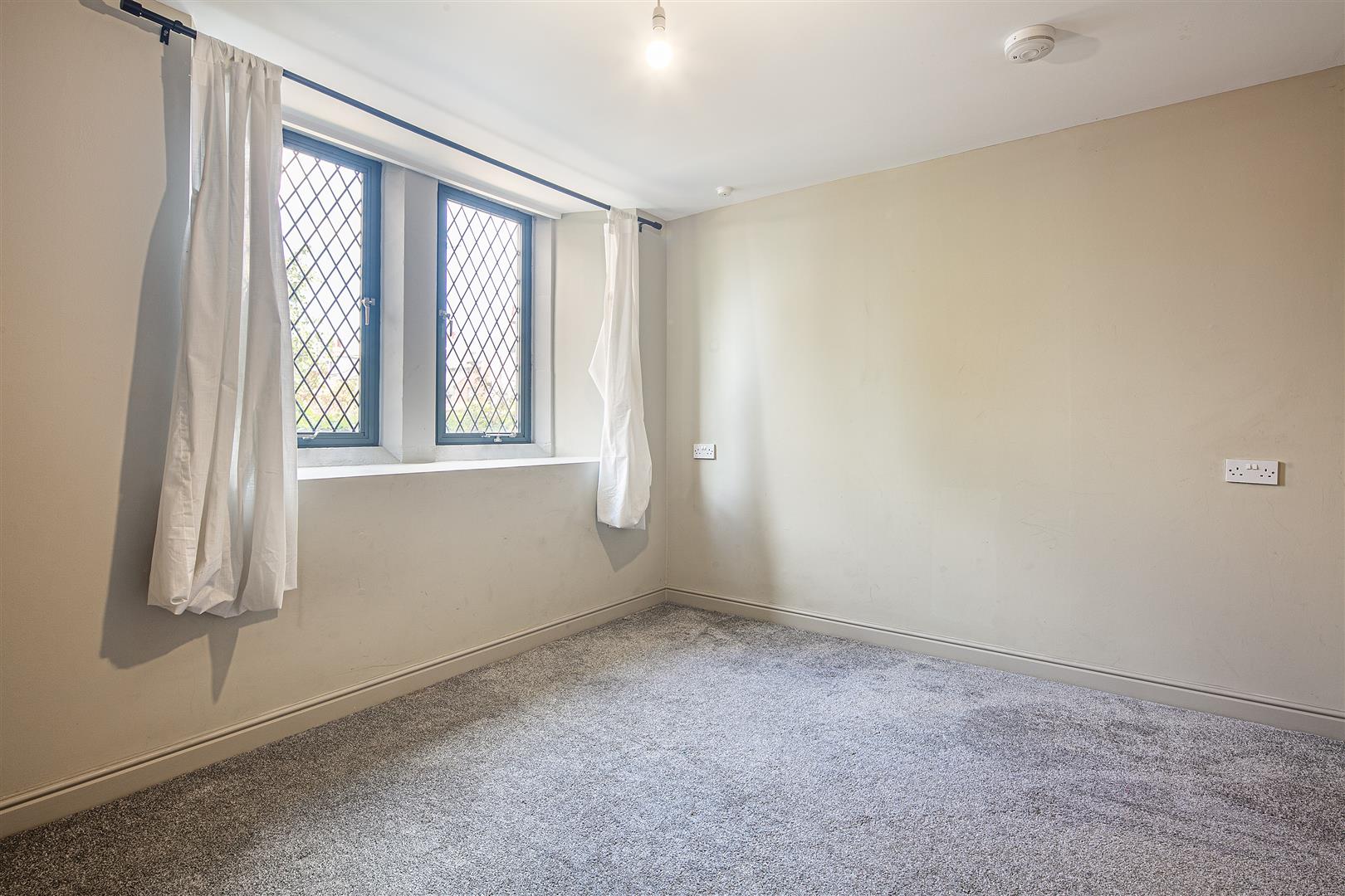 Flat St Barnabas Road in Sheffield