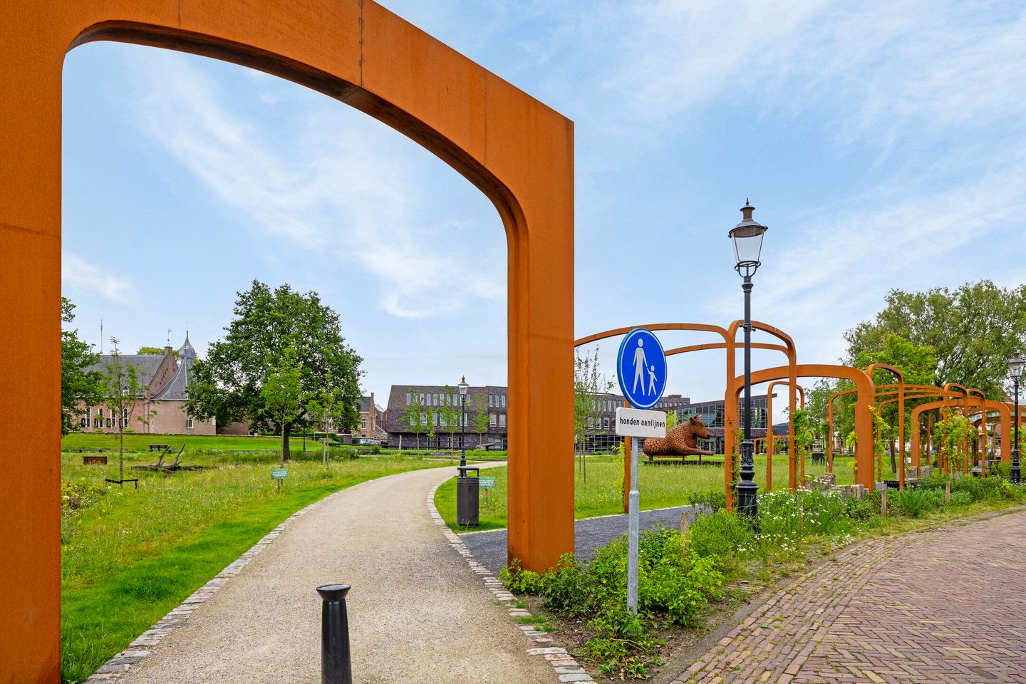 Tussenwoning te koop: Weeshuisstraat 27, Coevorden