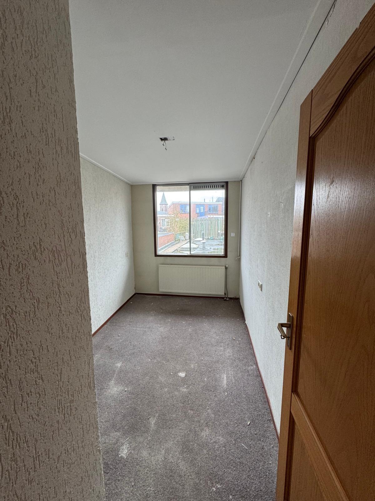 Tussenwoning te koop: Weeshuisstraat 27, Coevorden
