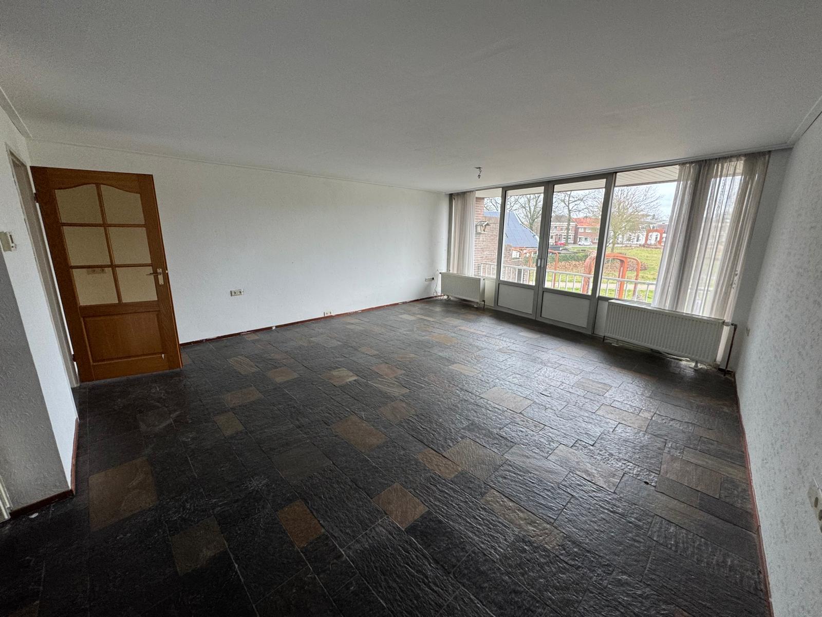Tussenwoning te koop: Weeshuisstraat 27, Coevorden