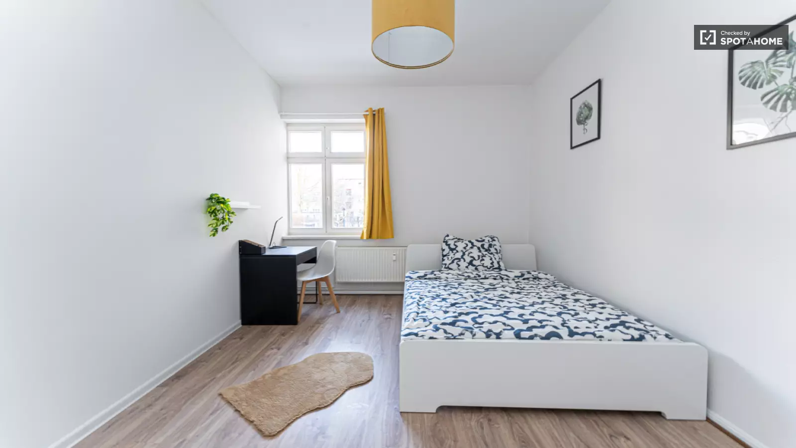 Wohnung Rhinstraße in Berlin