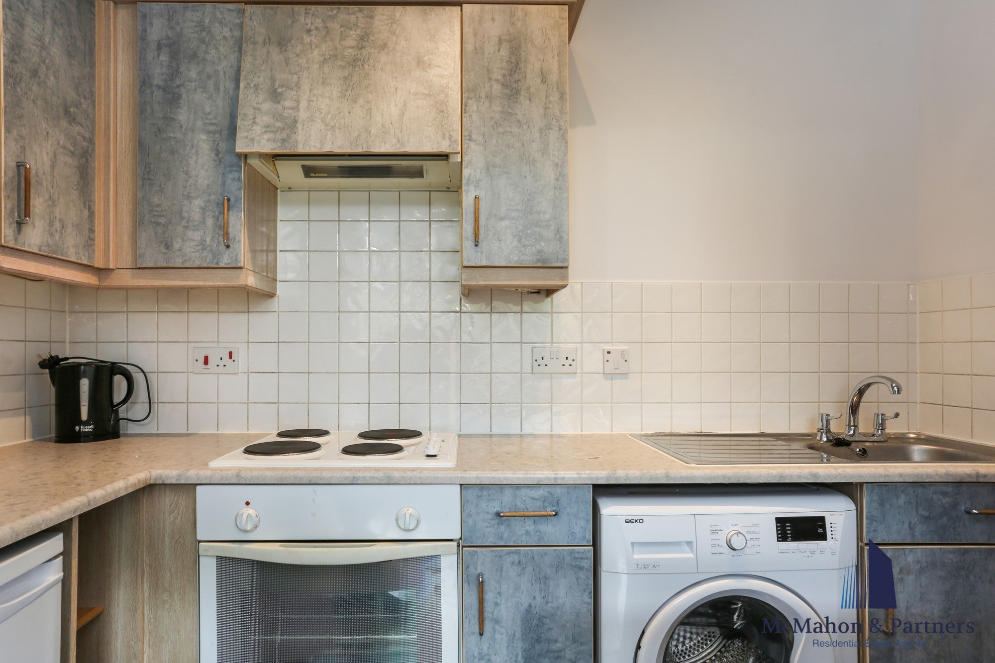 Flat Newington Causeway in London