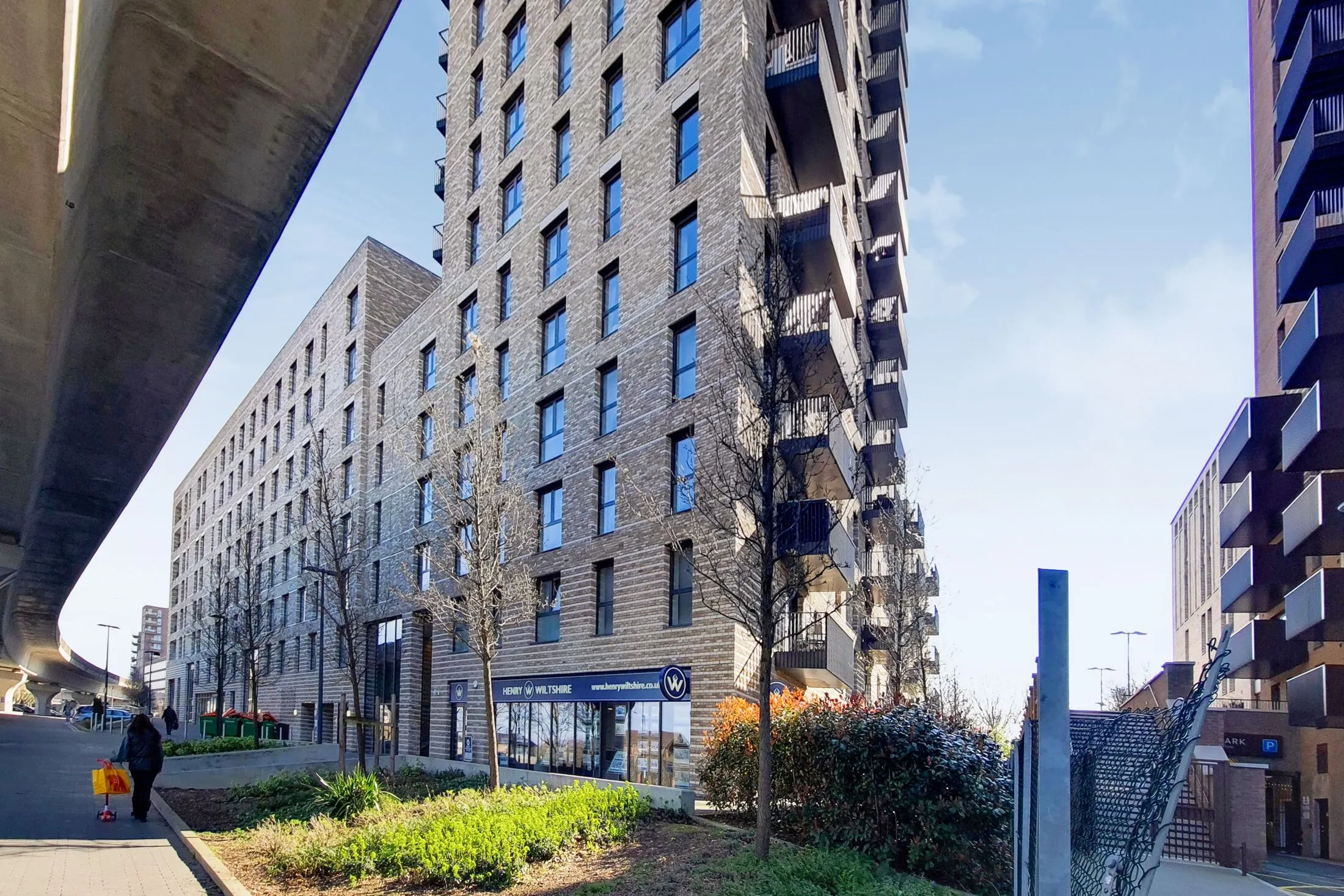 Flat Bramwell Way in Greater London
