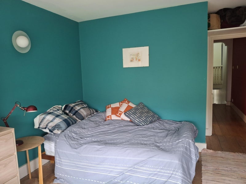 Room Pemberton Road in Greater London