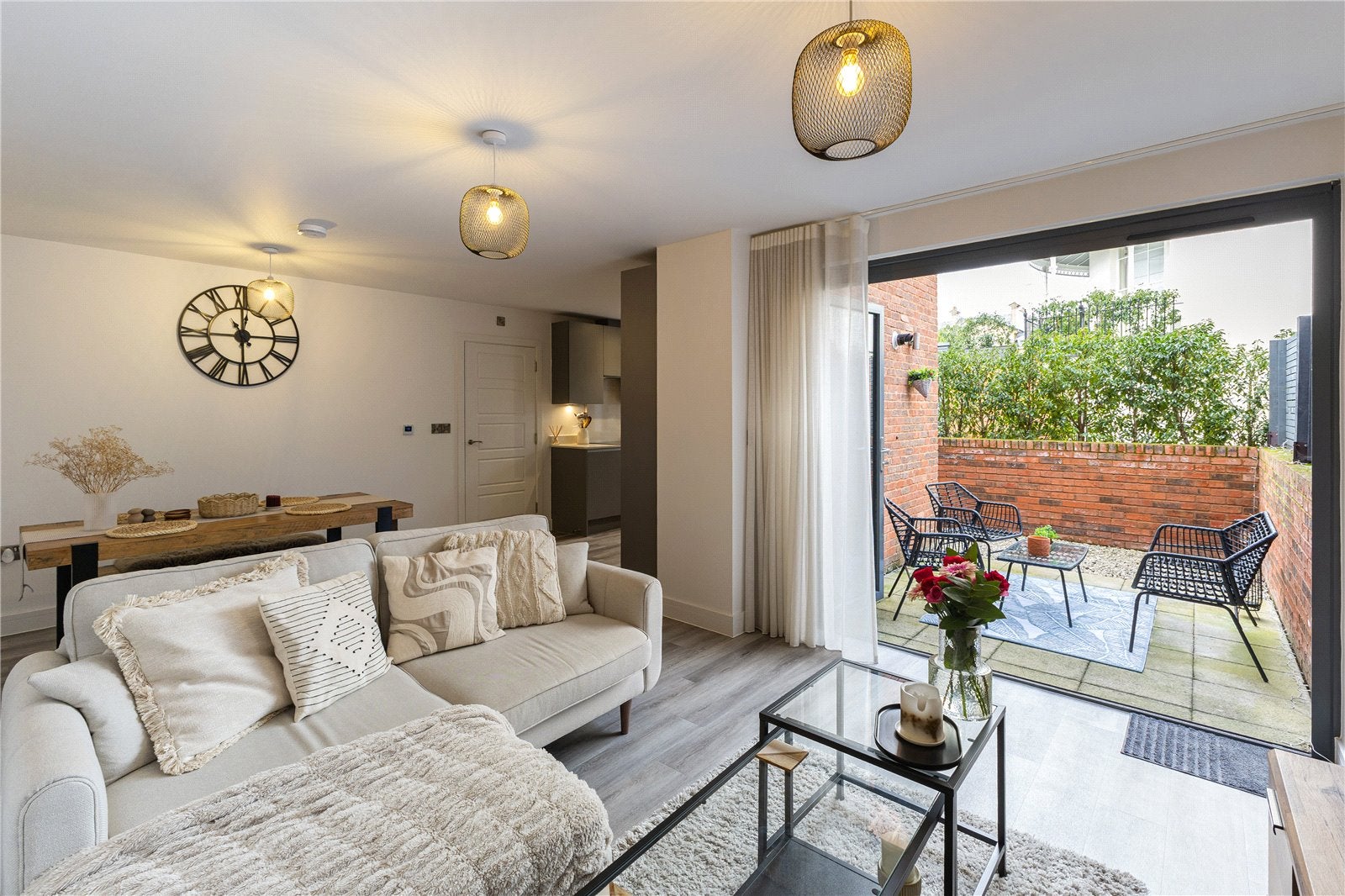 Flat Lypiatt Road in Cheltenham
