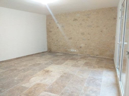 House Rue des Treilles in Libourne