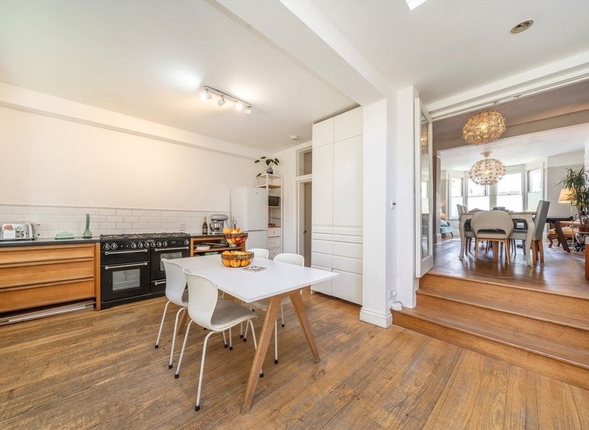 House Brockley Rise in Greater London