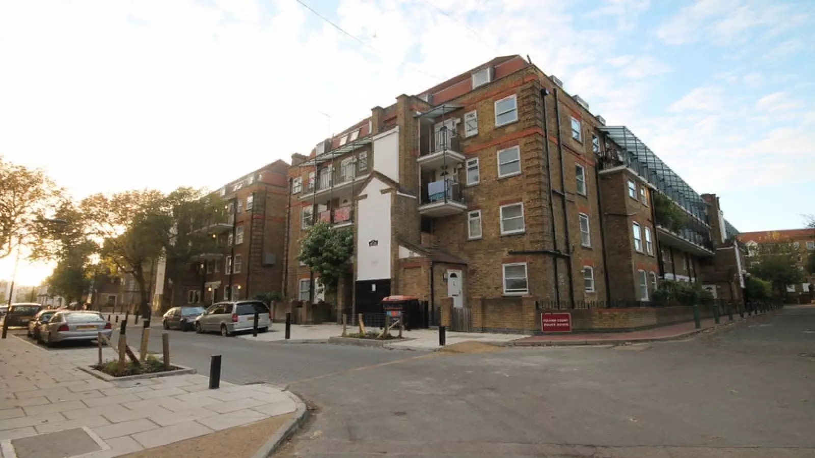 Flat Fulham Court in Greater London