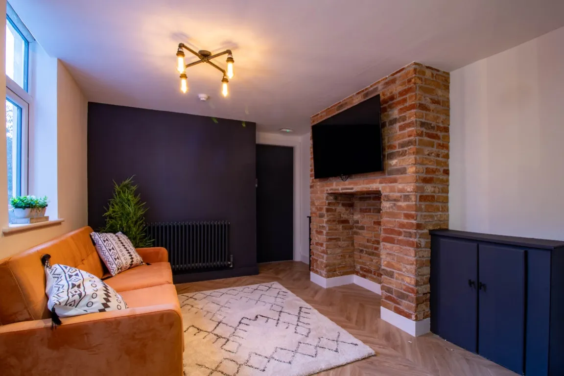 Room Marlborough Road in Nottingham