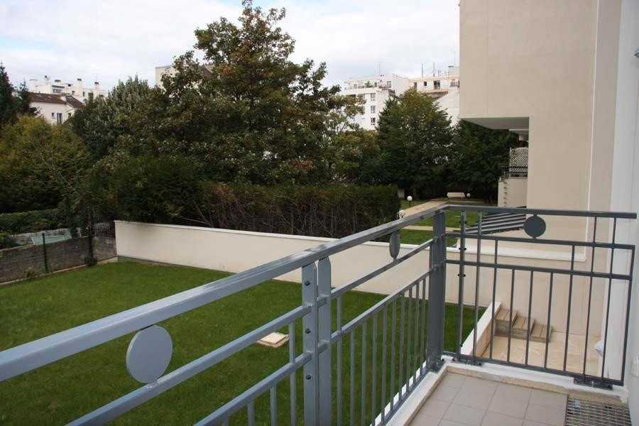 Flat Rue Ségoffin in Courbevoie