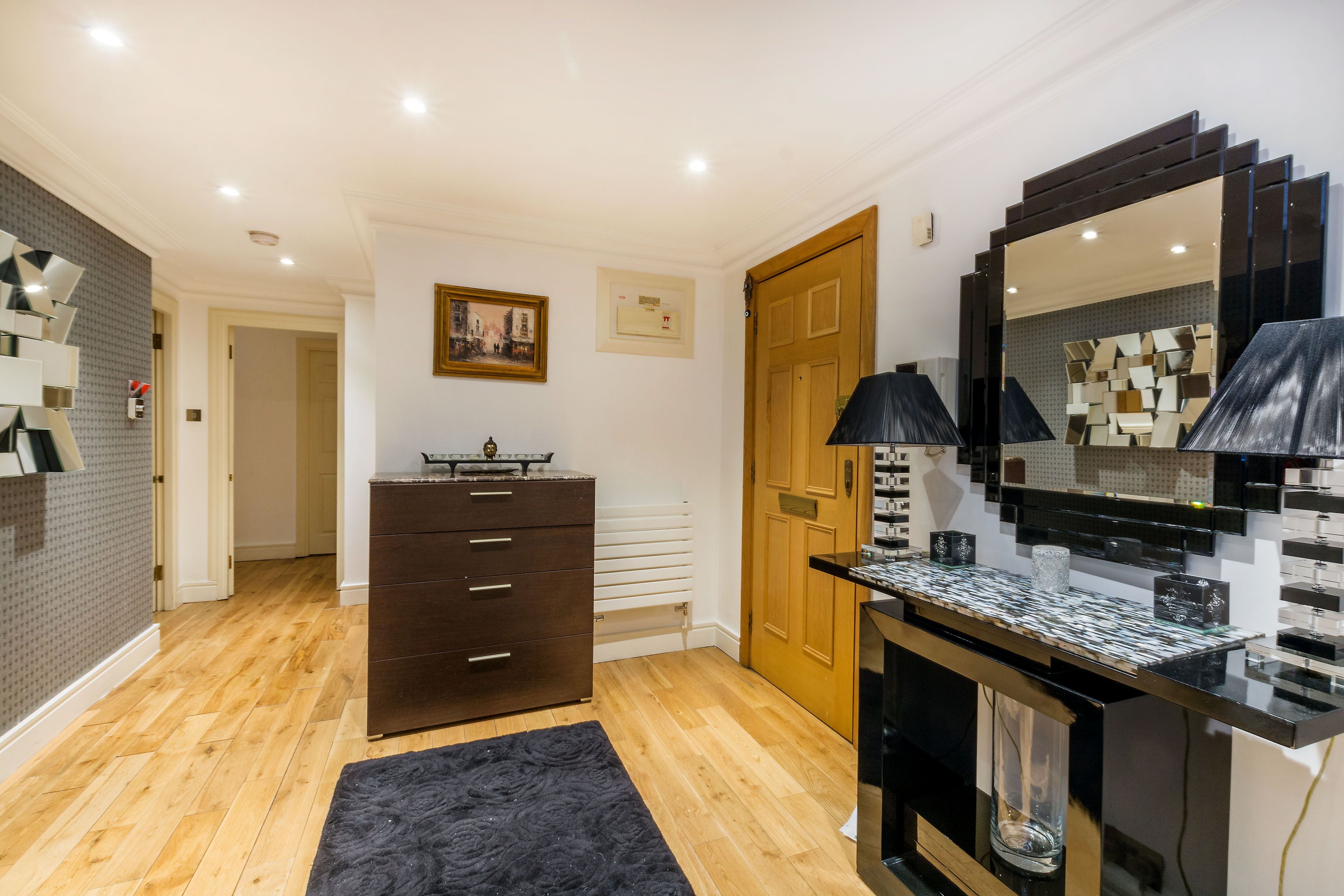 Flat Harewood Avenue in City of Westminster
