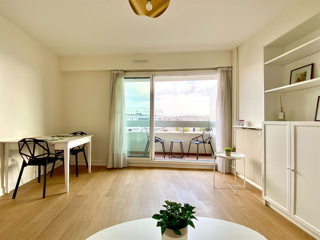 Appartement Rue du Cotentin à Paris