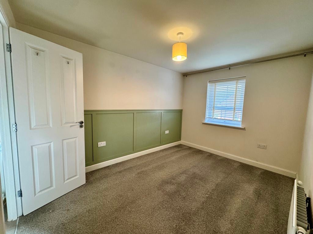House Pine Way in Somerford