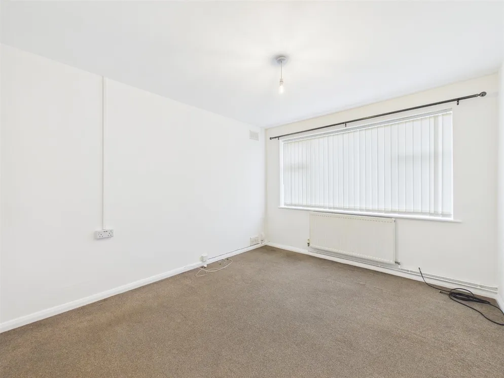 Flat Huntingdon Gardens in Harborough