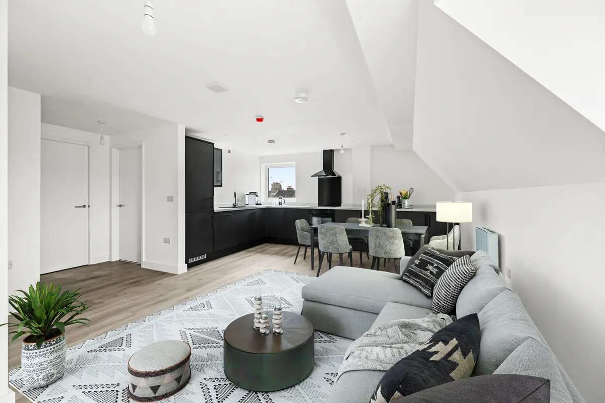 Flat Swain Court in Peterborough