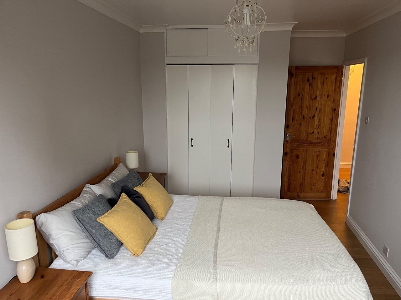 Flat Arabella Drive in Greater London