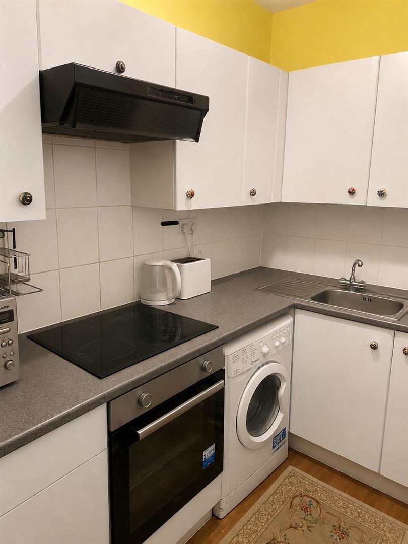 Flat Chippenham Road in City of Westminster