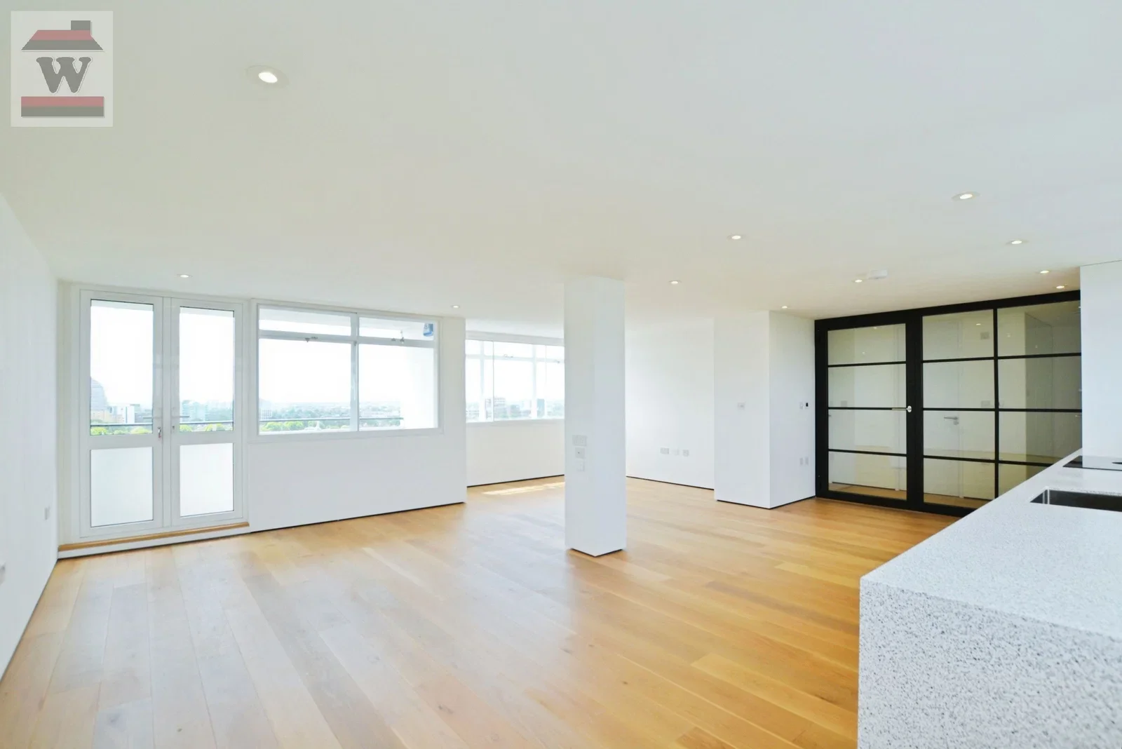 Flat Heronsforde in Greater London