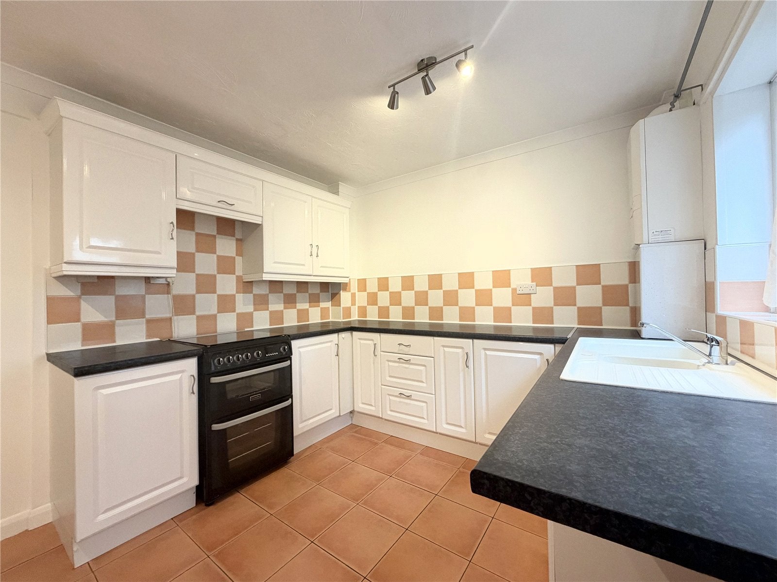 Flat Peter Bruff Avenue in Clacton-on-Sea