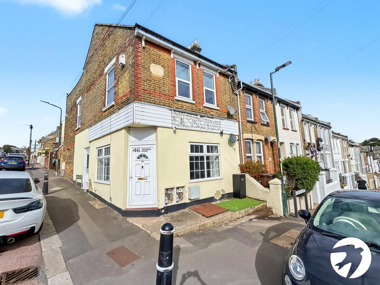Flat Cromer Road in Strood