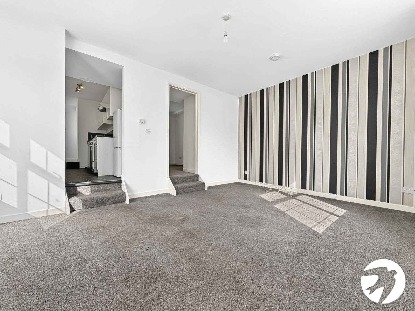 Flat Cromer Road in Strood