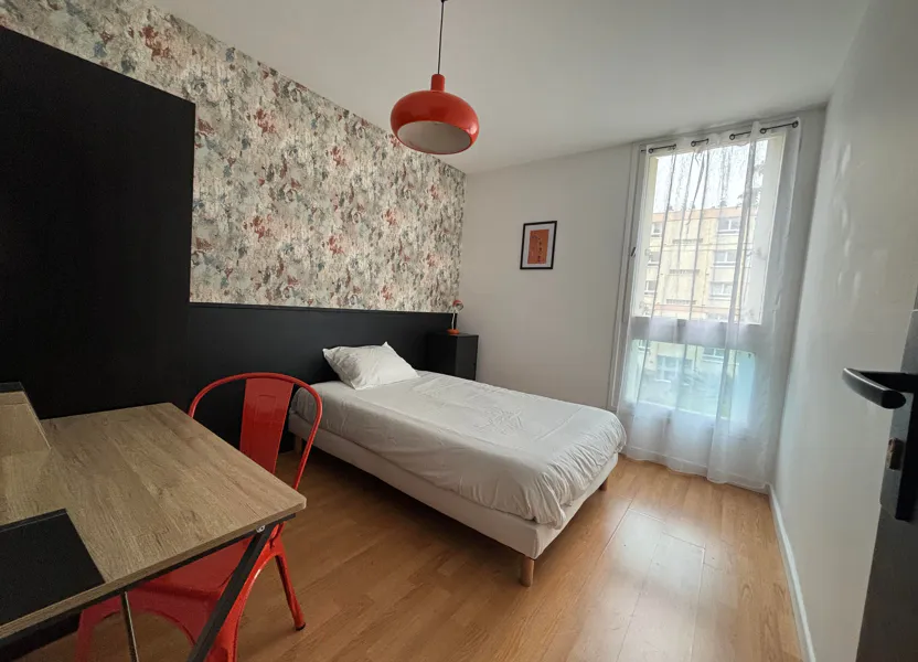 Flat Boulevard de la Grande Delle Porte 8 in Hérouville-Saint-Clair