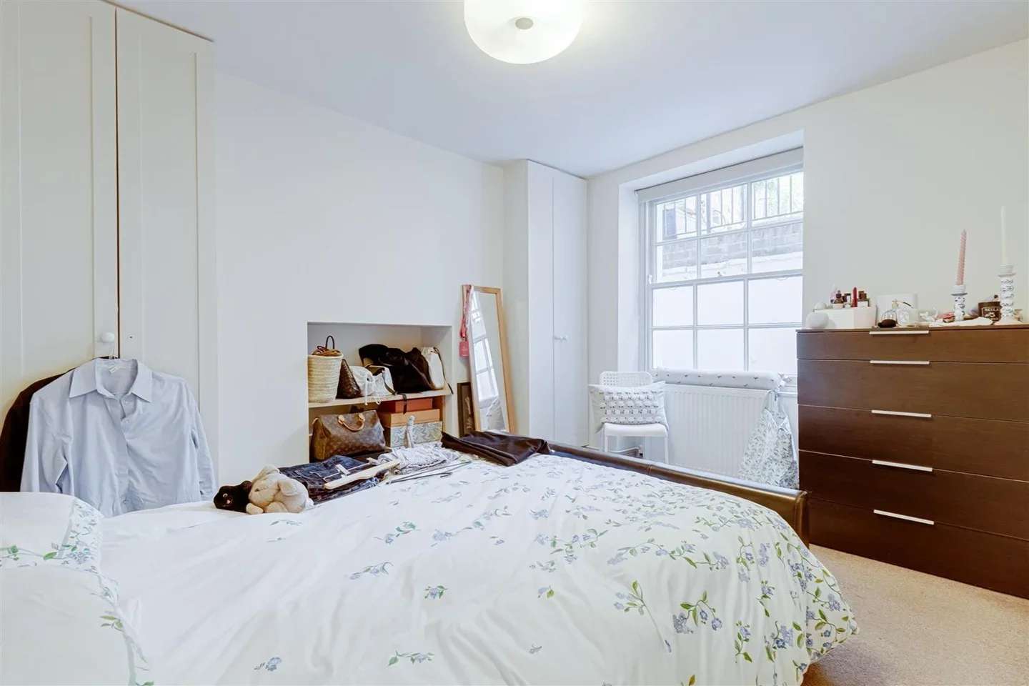 Flat Amwell Street in Greater London