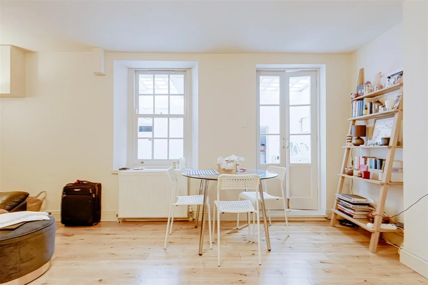 Flat Amwell Street in Greater London