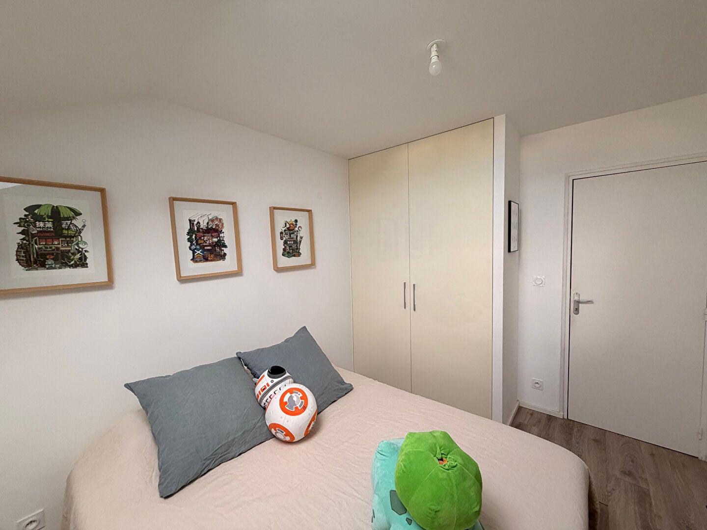 Flat Route de Clisson in Saint-Sébastien-sur-Loire