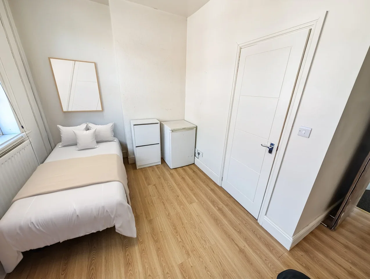 Room York Road in Birmingham