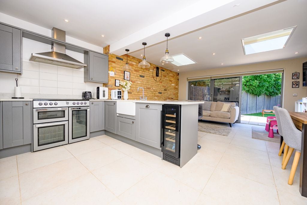 House Holme Close in Welwyn Hatfield