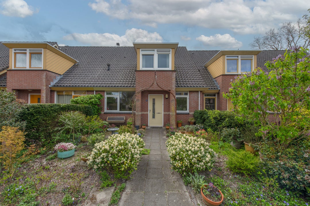 Tussenwoning te koop: Bremakker 11, Groet