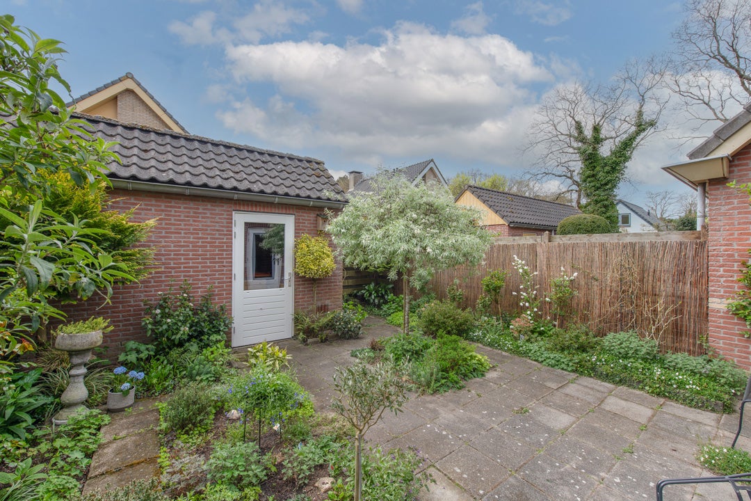 Tussenwoning te koop: Bremakker 11, Groet